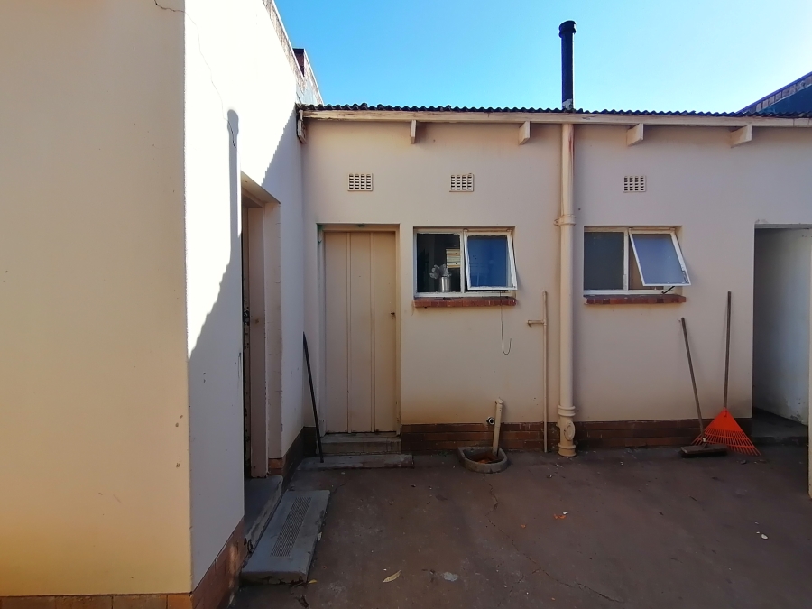 4 Bedroom Property for Sale in Stilfontein Ext 4 North West